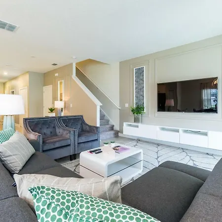 8934 Stinger Drive Villa